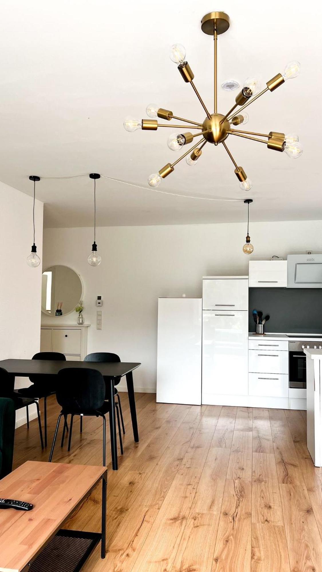 2 Zkb Apartment In Mannheim Kueche - Parken - Grosser Tv Kültér fotó